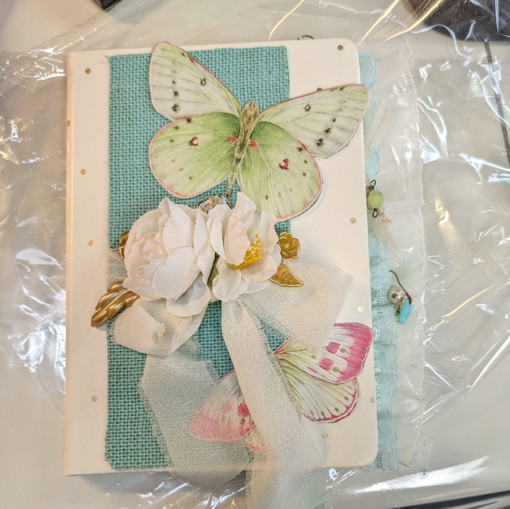 Note book/journal - Picture 2 of 4